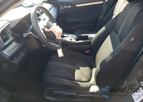 2018 Honda Civic Lx z USA, uszkodzony, nr VIN 2HGFC2F57JH041143